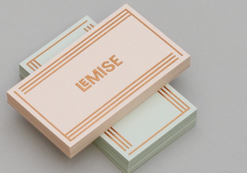 Are Business Cards Still Relevant in the Digital Age?